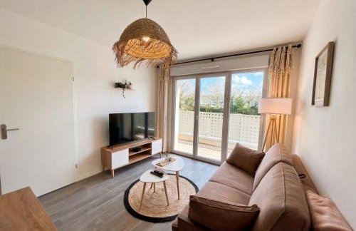 Lumen Chartrain - appartement proche centre-ville, balcon et parking - Foto 20