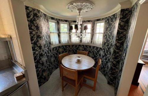 Serene Stay - Stylish House Close to NYC - Foto 14