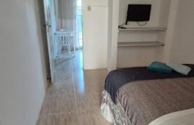 Apartamento pequeno central - Foto 6