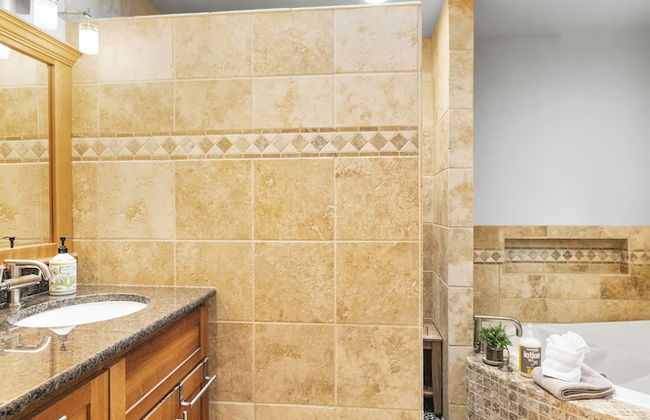 Idyllic Lakeside Getaway - Hidden Gem - Foto 17