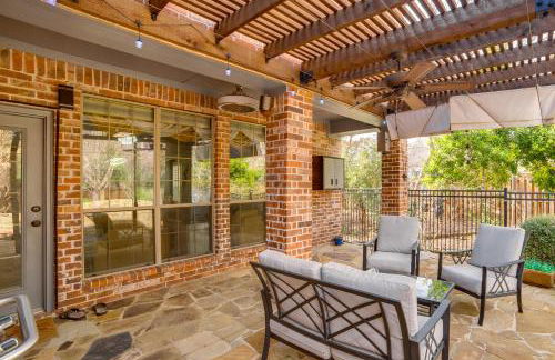 Great for Gatherings! Stylish Allen Home with Patio - Foto 3