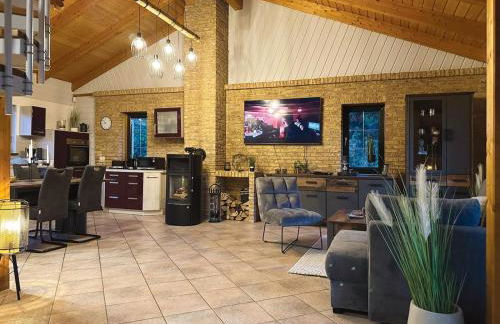 Ferienhaus Am Hang, Sky-Entertainment, DAZN, Carport, alles Barrierefrei - Foto 1