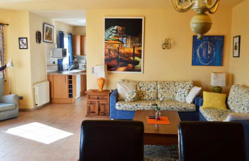 Can Jenny - Photo 30