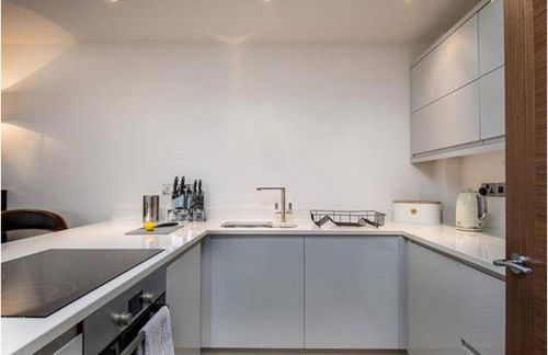 Deganwy Tower Apartment - Photo 20