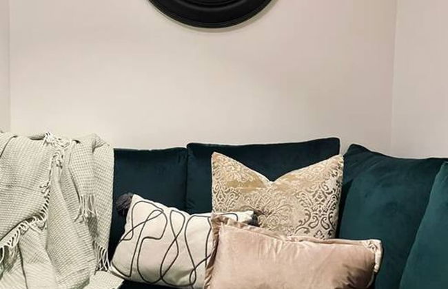 Kensington Place - 4 Bedroom Home w Free Parking - Photo 53