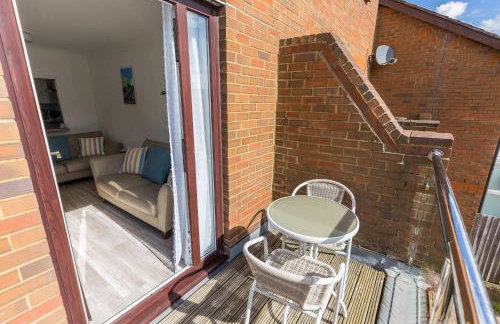 Spinnaker House-with Tesla Electric Charging Point - Foto 27