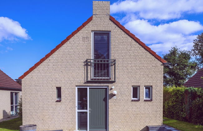 Alluring Holiday Home With Garden - Foto 26