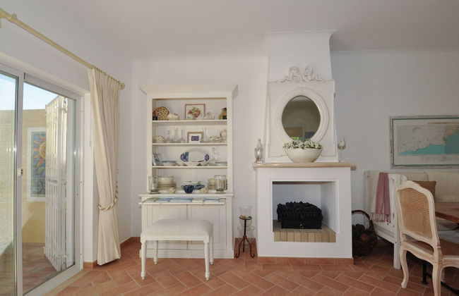 Semi-detached Villa With 1 Bedroom Located Near Meia Praia Beach - Lagos - Foto 19