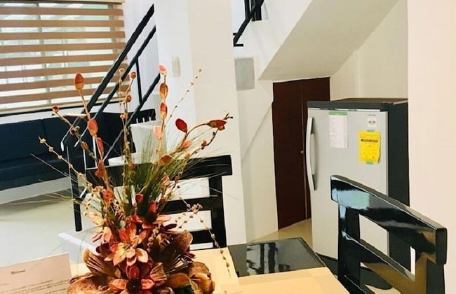 Rona's Townhouses - Photo 23