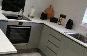 Modern 3-bed Apartment in Magherafelt Sleeps 8 - Foto 24