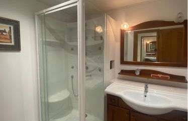 T3 avec jardin et piscine privée - Photo 5