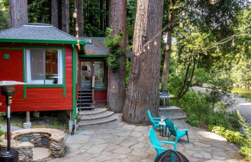 Cozy Creek Cabin - On Austin Creek Hot Tub - Dog Friendly - BBQ Grill - Fast WiFi - Foto 13