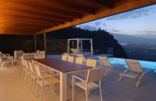 Villa OCEAN II Luxe Infinity Heated Pool - Foto 74