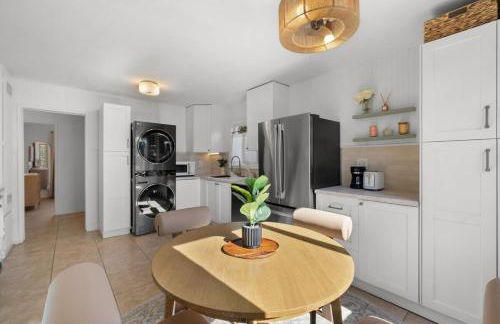 The Palm House by Coastline Vacation Rentals - Foto 46