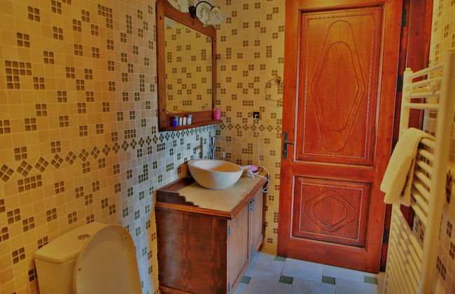 The Mira House - Photo 58