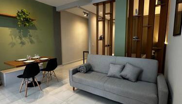 Studio com Garagem, Térreo com Acesso privativo e WIFI, a 5 Minutos do Centro - Foto 3