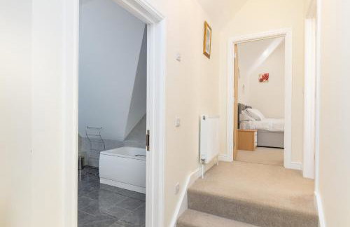 The Poppies - Photo 17