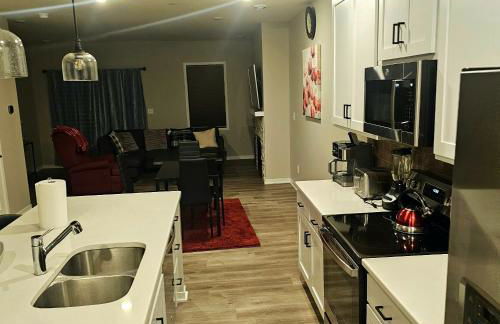 Contemporary 2BR, 2 and half BA Furnished Townhome Minutes from Mayo Clinic - Foto 2