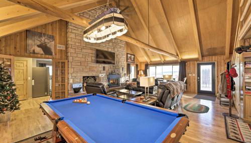 Centennial Cabin with Hot Tub, Sauna and Pool Table! - Foto 2