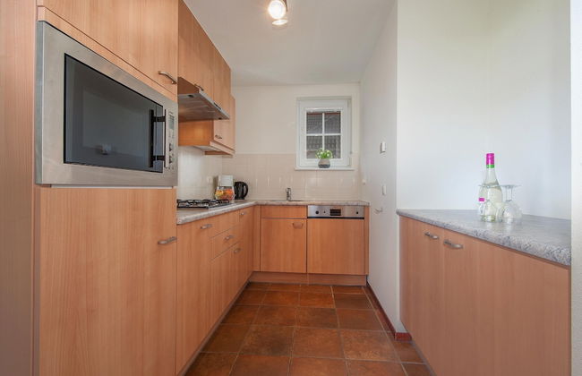 Restyled Villa with Washing Machine near River Moselle - Foto 3