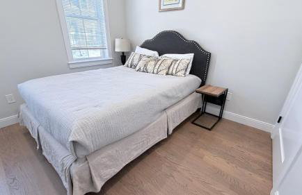 Furnished 2-Bedroom Apartment Prime Location Near South Bay and UMass - Foto 26