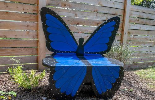 Modern Luxe 3B2B - Hot Tub - Game Room - EV Charger - Walk to Downtown LS - Foto 5