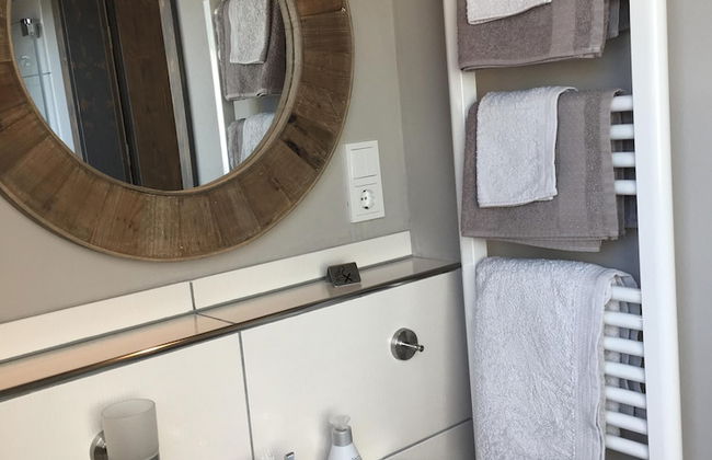 Schmuckkästle am Hafen - Foto 31