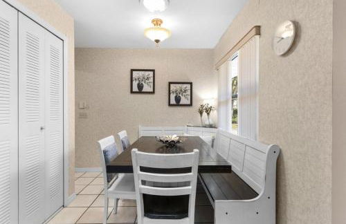 Charming Lakefront Home Hot Tub - Foto 29