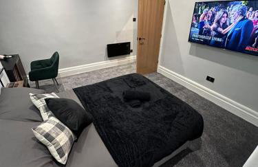 Stunning 2 Bedroom Sea View Apartment With Parking - Foto 18