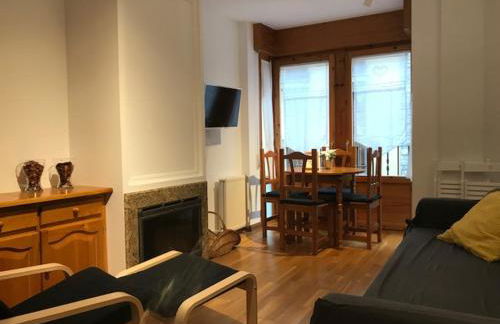 Biescas Centro! Garaje y wifi!! - Photo 9