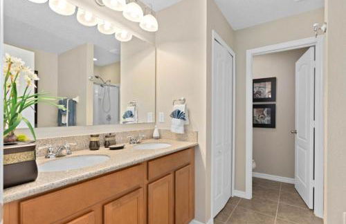 Mini Cinema in Villa Pool Near Disney - Foto 12