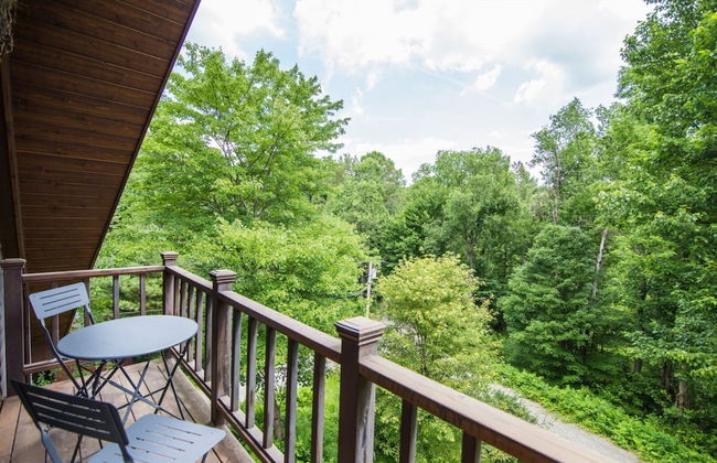 Cottage in the Woods - Photo 21