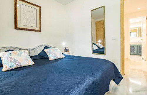 Andalusian Elegance apartment in El Paraiso with 360 views over Sea and Mountains - Photo 45