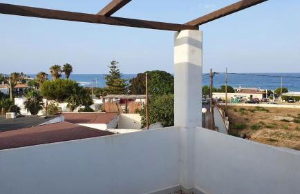 NEPTUNITO: Primera línea con Piscina - Foto 13