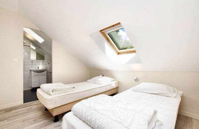 Fine Group House With Sauna Garden - Photo 22