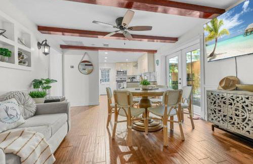 2 Homes • Hot Tubs x2 • Heated Pool • Fire Pit - Foto 72