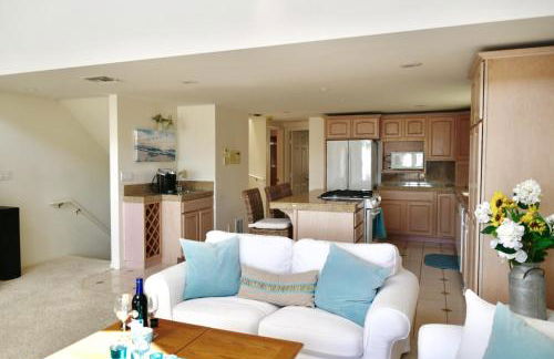 Luxury, Beach House, and quiet neighborhood - Foto 13