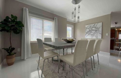 Elegant & spacious 32 Gem in Harper Woods - Foto 22