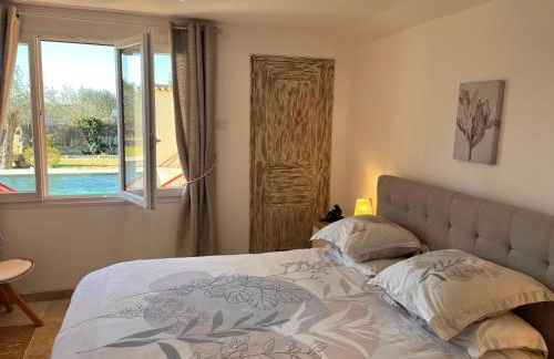 VILLA au calme avec VUE MAGNIFIQUE -entièrement climatisée - piscine - Photo 27