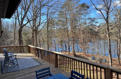 Lake Point Escape on Belews Lake - Foto 32