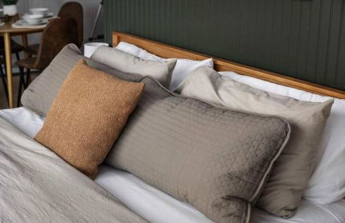 Glamping Dome w Hot Tub Fire Pit & River Access - Foto 44