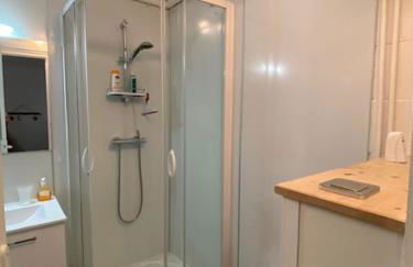 Studio 2 à 4 personnes avec balcon et parking - Foto 5