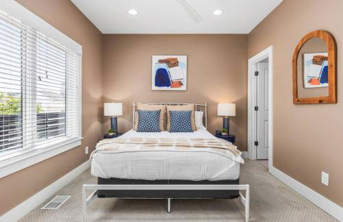 TWO Neighboring Homes Sleeps 24 Walk to 12 South - Foto 64