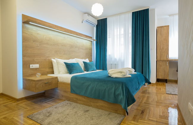 Thomas Residence - Photo 3