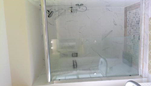 Villa Varona Resort, Heated Pool, Ping-Pong, Pool Table, Fire Pit and Pergola - Foto 5