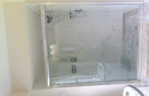 Villa Varona Resort, Heated Pool, Ping-Pong, Pool Table, Fire Pit and Pergola - Foto 5