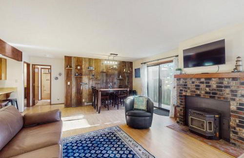 Winchester Bay Coastal Retreat - Foto 1