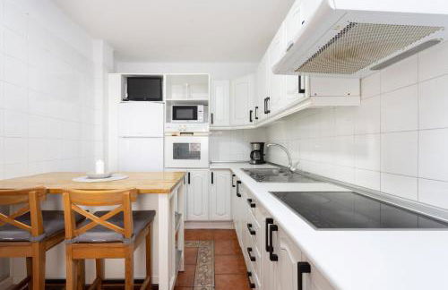 Fantasticas vistas al mar, playa y piscina - Foto 10