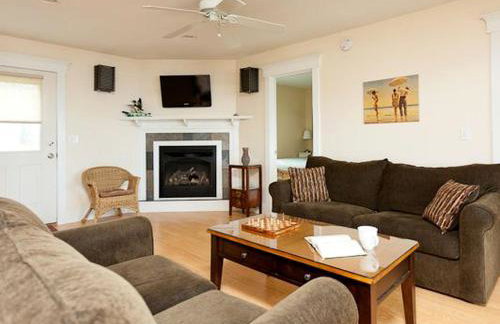 Beautiful Beach Cottage Rental for Family Getaway to Belfast, Maine - Foto 5