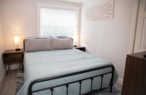 Patio I Firepit I 65 TV w/ Netflix I 472mbps I WD - Foto 22